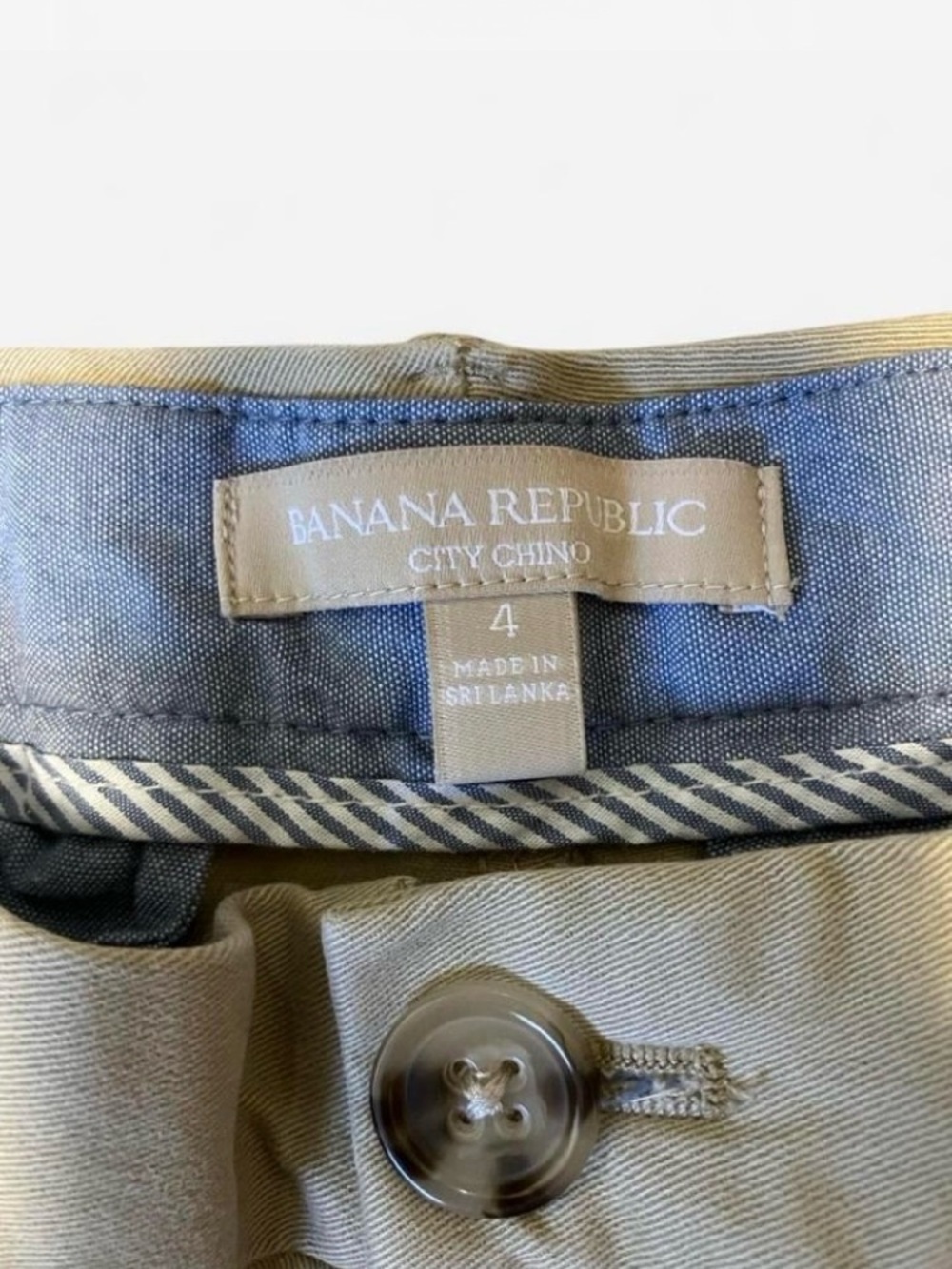 Banana Republic Beige Roll-Cuff Chino Shorts Women’s Size 4 - Picture 6 of 7